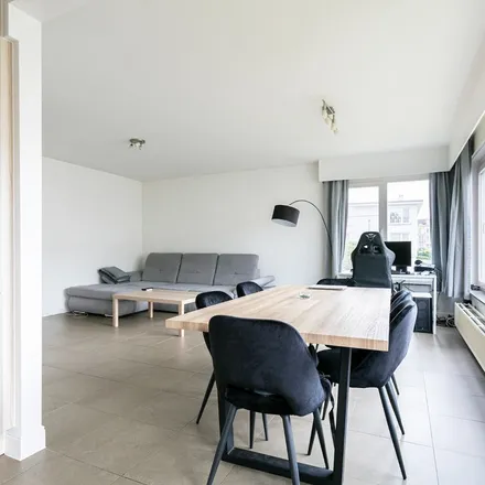 Rent this 2 bed apartment on Maria de Heeltstraat 9 in 2100 Antwerp, Belgium