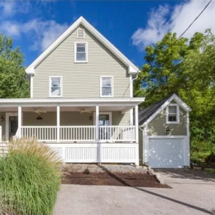Buy this 4 bed house on 129 Orchard Street in Portsmouth, NH 03801