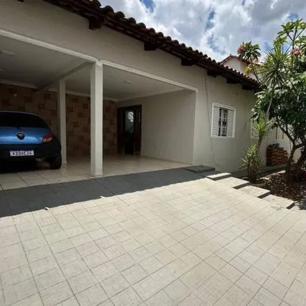 Image 2 - Rua C-185, Setor Jardim América, Goiânia - GO, 74280, Brazil - House for sale