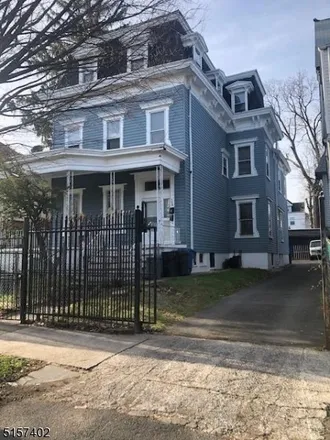 Buy this 1studio townhouse on 196 North 7th Street in Roseville, Newark