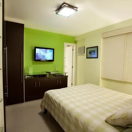 Buy this 2 bed apartment on Rua Ovidio Cavalleiro 87 in Recreio dos Bandeirantes, Rio de Janeiro - RJ