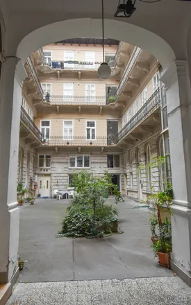 Image 4 - Budapest, Csengery utca 48, 1067, Hungary - Apartment for rent