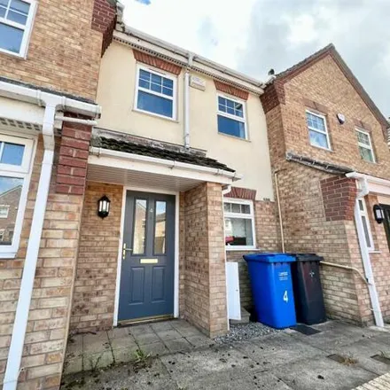 Buy this 2 bed townhouse on Kariba Close in Tapton, S41 0FP