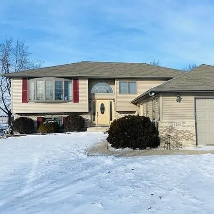 Buy this 3 bed house on West 82nd Place in Merrillville, IN 46308