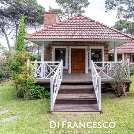 Image 2 - Jacarandá, Partido de Pinamar, B7167 XAA Cariló, Argentina - House for sale