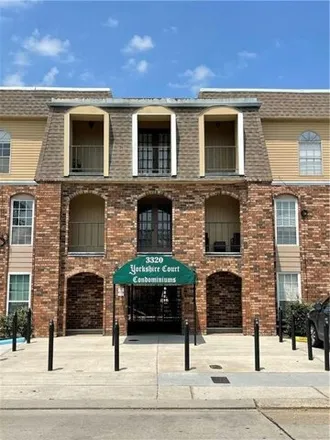 Buy this 1 bed condo on 3320 North Arnoult Road in Metairie, LA 70002