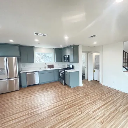 Rent this 3 bed apartment on 4017 Montclair Street in Los Angeles, CA 90018