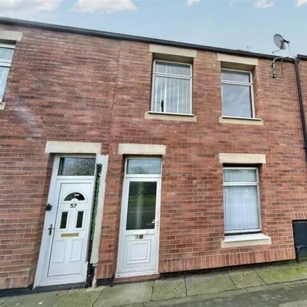 Buy this 3 bed townhouse on West Chilton Terrace in Chilton, DL17 0BL