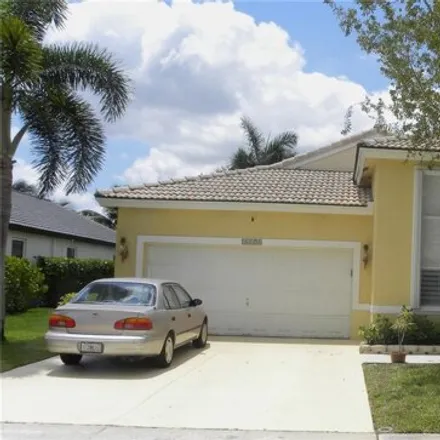 Buy this 3 bed house on 16350 Sw 11th St in Pembroke Pines, Florida
