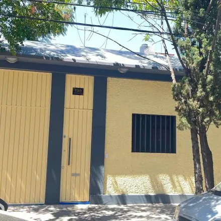 Rent this studio house on Avenida de los Montés 64 in Colonia Miravalle, 03300 Mexico City