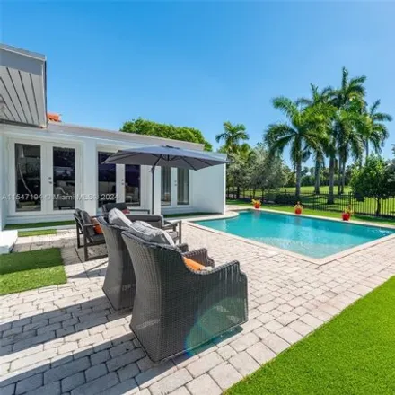 Image 1 - 5301 Alton Road, Miami Beach, FL 33140, USA - House for rent