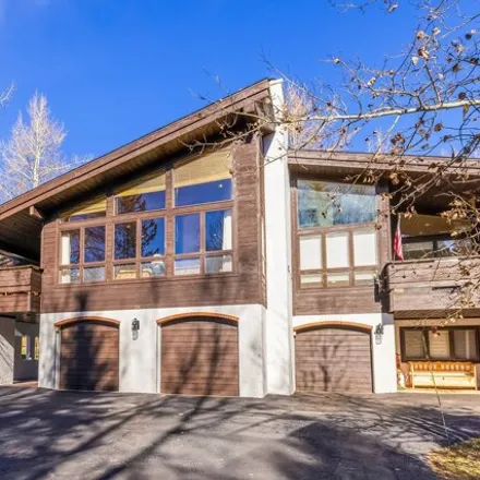 Buy this studio apartment on 700 Sandy Lane in Vail, CO 81657