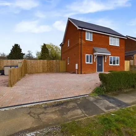 Buy this 3 bed house on Jenkinson Road in Towcester, NN12 6AW