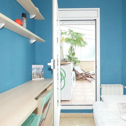 Rent this 3 bed room on Passeig de la Mare de Déu del Coll in 08001 Barcelona, Spain