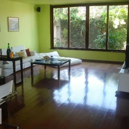 Buy this 4 bed house on Rua Doutor Francisco Cazes in Cafubá, Niterói - RJ