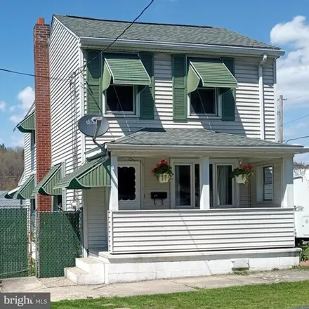 Buy this 2 bed house on South D Street in Mahanoy City, Schuylkill County
