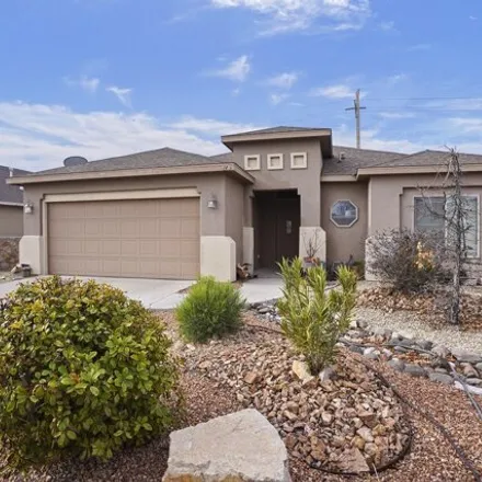 Buy this 3 bed house on 7393 Vista de Sobre Drive in Las Cruces, NM 88012