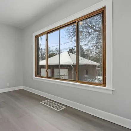 Image 8 - 10846 South Normal Avenue, Chicago, IL 60628, USA - House for sale
