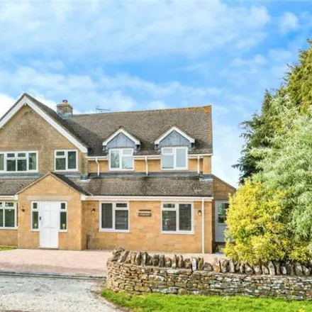 Buy this 4 bed house on Fiddlers Hill in Shipton-under-Wychwood, OX7 6DS