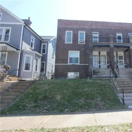 Rent this 2 bed house on 6646 Vermont Avenue in St. Louis, MO 63111