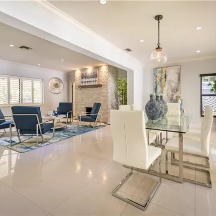 Image 6 - 1172 Northeast 6th Street, Fort Lauderdale, FL 33301, USA - House for sale
