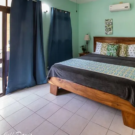 Rent this 4 bed house on Coco in Sardinal, Cantón de Carrillo