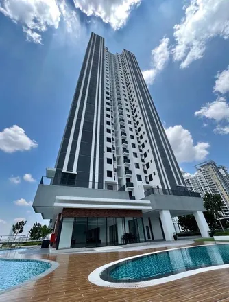 Rent this 3 bed apartment on Plaza Tol Batu 9 in Cheras–Kajang Expressway, Cheras