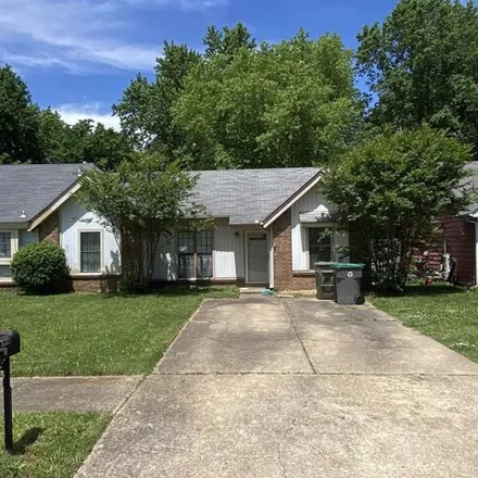 Buy this 2 bed house on 6850 Tobin Drive in Memphis, TN 38133
