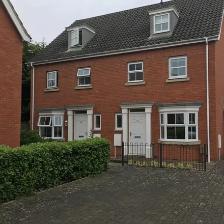 Rent this 4 bed duplex on 38 Earles Gardens in Norwich, NR4 7SH