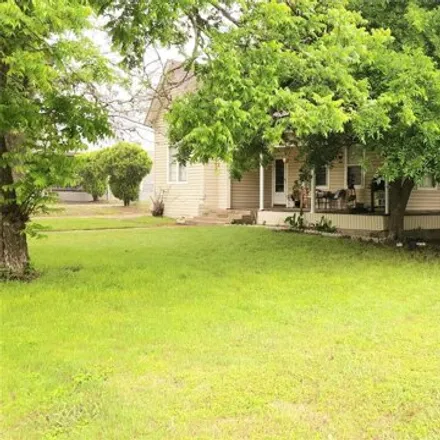 Image 3 - 314 West Heard Street, Cleburne, TX 76033, USA - House for sale