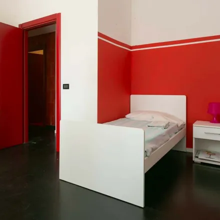 Image 3 - Viale Liguria 51, 20143 Milan MI, Italy - Room for rent
