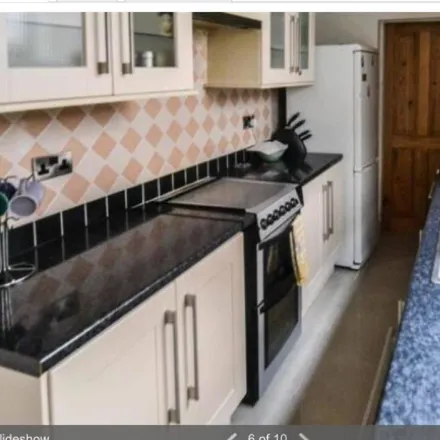 Image 3 - Reginald Road, Warley Wigorn, B67 5AF, United Kingdom - Townhouse for rent