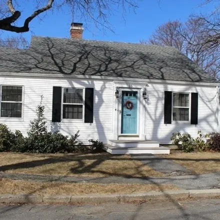 Rent this 2 bed house on 10 Guild Street in Newburyport, MA 01922