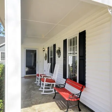 Image 5 - 199 Welwyn Road, Summerville Place, Summerville, SC 29485, USA - House for sale