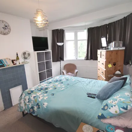 Rent this 3 bed apartment on Perwell Avenue in London, HA2 9JT