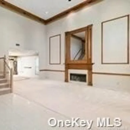 Image 3 - 156 Country Club Drive, Commack, NY 11725, USA - Condo for sale