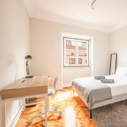 Rent this 6 bed room on A Máquina do Tempo in Avenida João XXI, 1000-260 Lisbon
