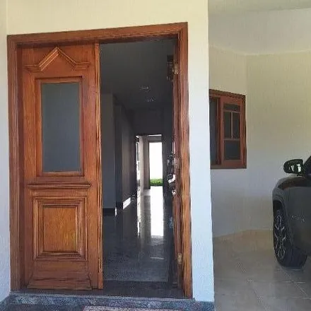 Rent this 4 bed house on Rua Guido Zeca in Serimbura, São José dos Campos - SP