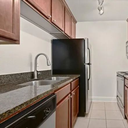 Buy this 1 bed condo on The Bradshaw - Building 3 in Leaway Drive, Baton Rouge