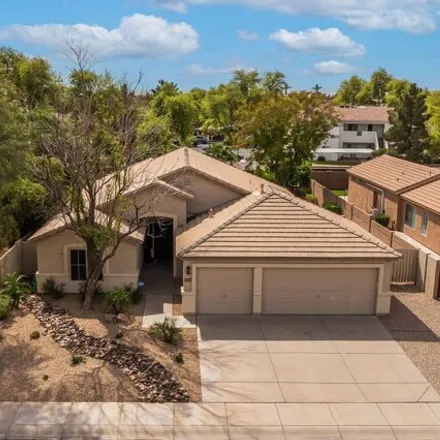 Buy this 3 bed house on 713 West Canary Way in Chandler, AZ 85286