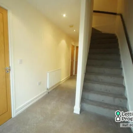 Image 7 - Cambrai Close, Lincoln, LN1 3UL, United Kingdom - Townhouse for rent