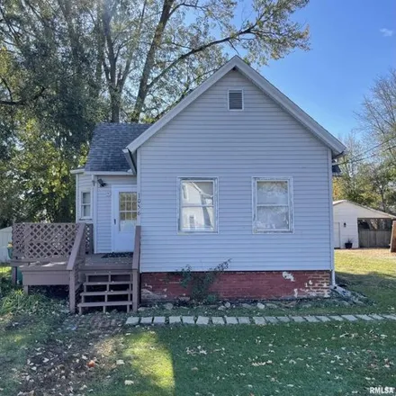Buy this 2 bed house on 1056 East Knox Street in Galesburg, IL 61401