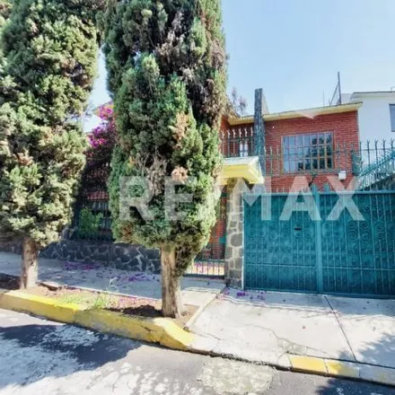 Rent this 4 bed house on Calle Francia 1924 in Colonia Olímpica, 04710 Santa Fe
