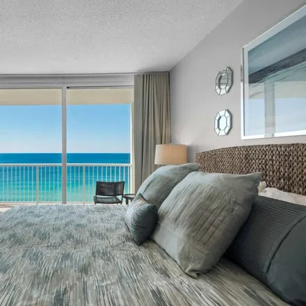 Rent this 3 bed condo on Panama City Beach