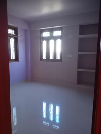 Rent this 2 bed house on unnamed road in Hatia, - 834003
