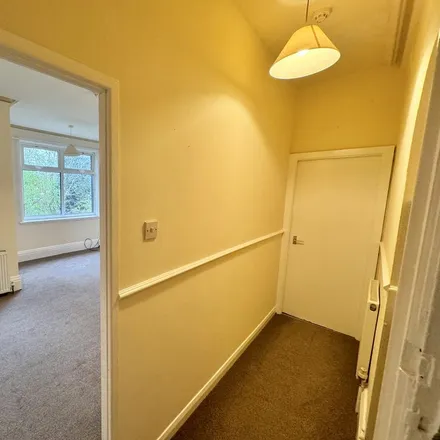 Image 7 - Guardian Court, Sale, M33 6WG, United Kingdom - Apartment for rent