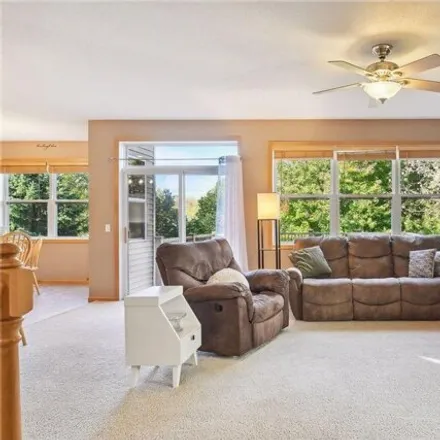 Image 5 - 1754 Prescott Lane, Chaska, MN 55318, USA - House for sale