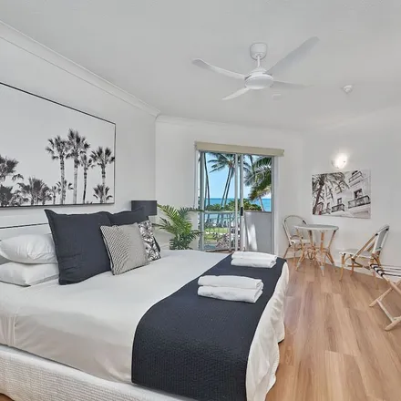 Rent this 1 bed apartment on Palm Cove QLD 4879