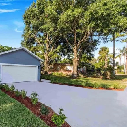 Buy this 3 bed house on 2181 Melbourne Avenue in Haines City, FL 33844