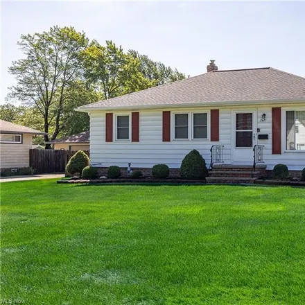 Buy this 3 bed house on 2421 Dentzler Road in Parma, OH 44134